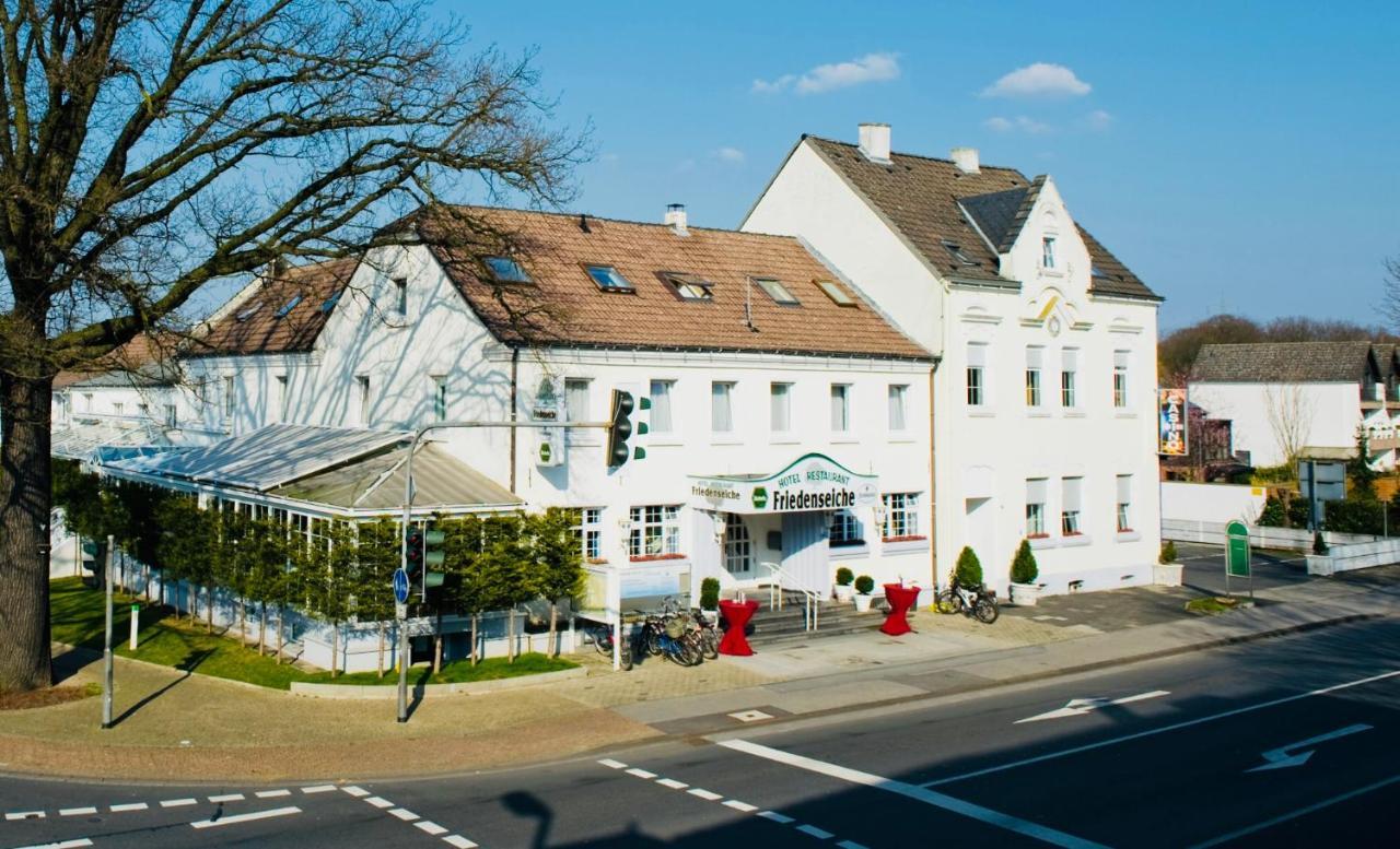 Hotel Friedenseiche Neukirchen-Vluyn Buitenkant foto